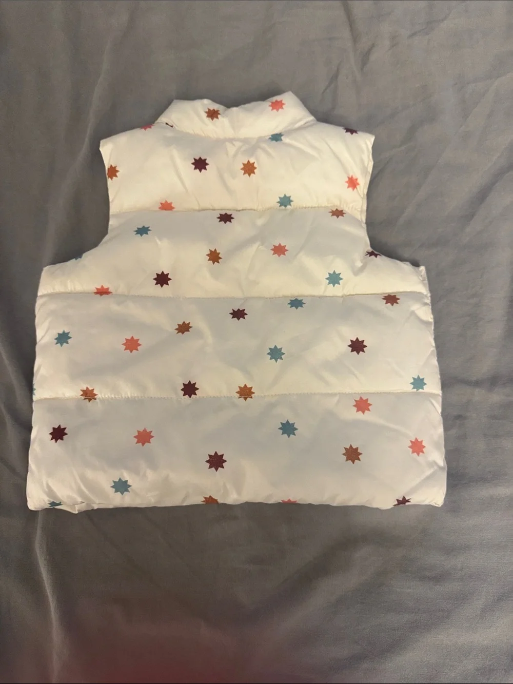 Old Navy White Puffer Vest with Multicolor Star Print
